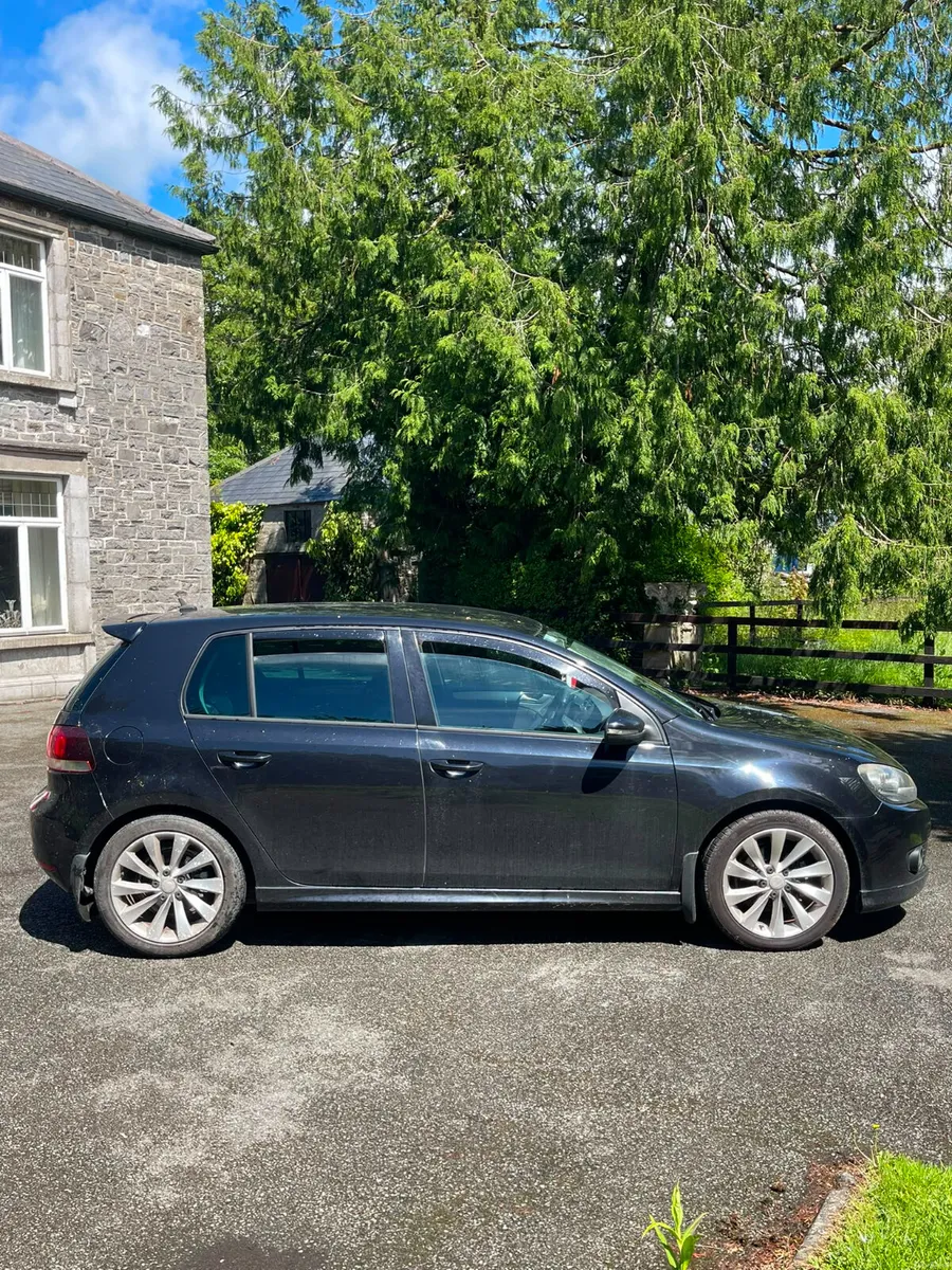 Volkswagen Golf GT Automatic 2010 - Image 3