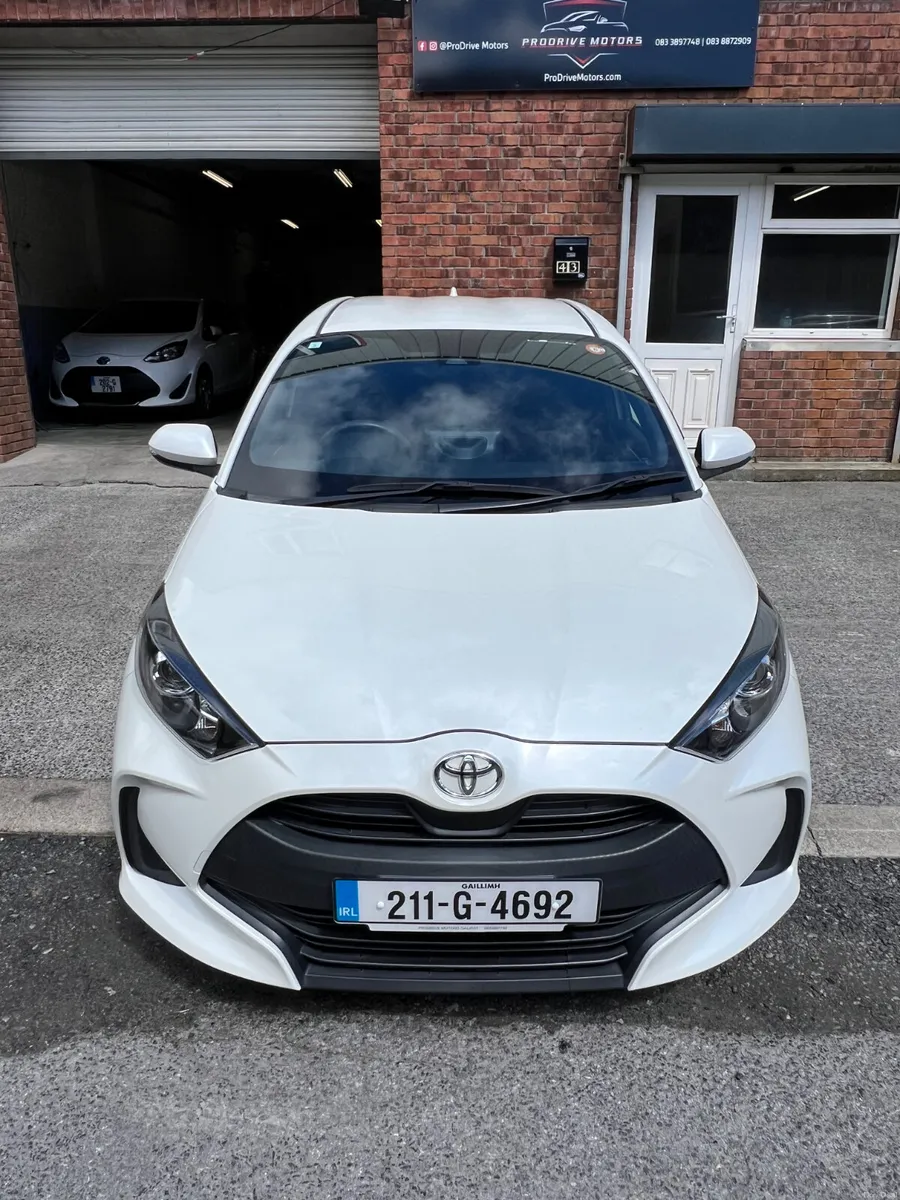 Toyota Yaris 2021 - Image 1
