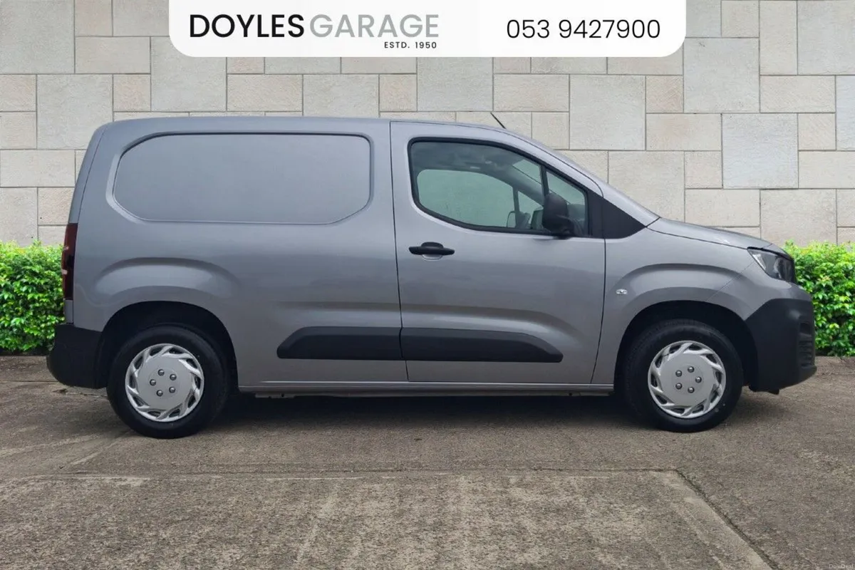 Peugeot Partner Active Plus 1.5 HDi Diesel 100bhp - Image 2