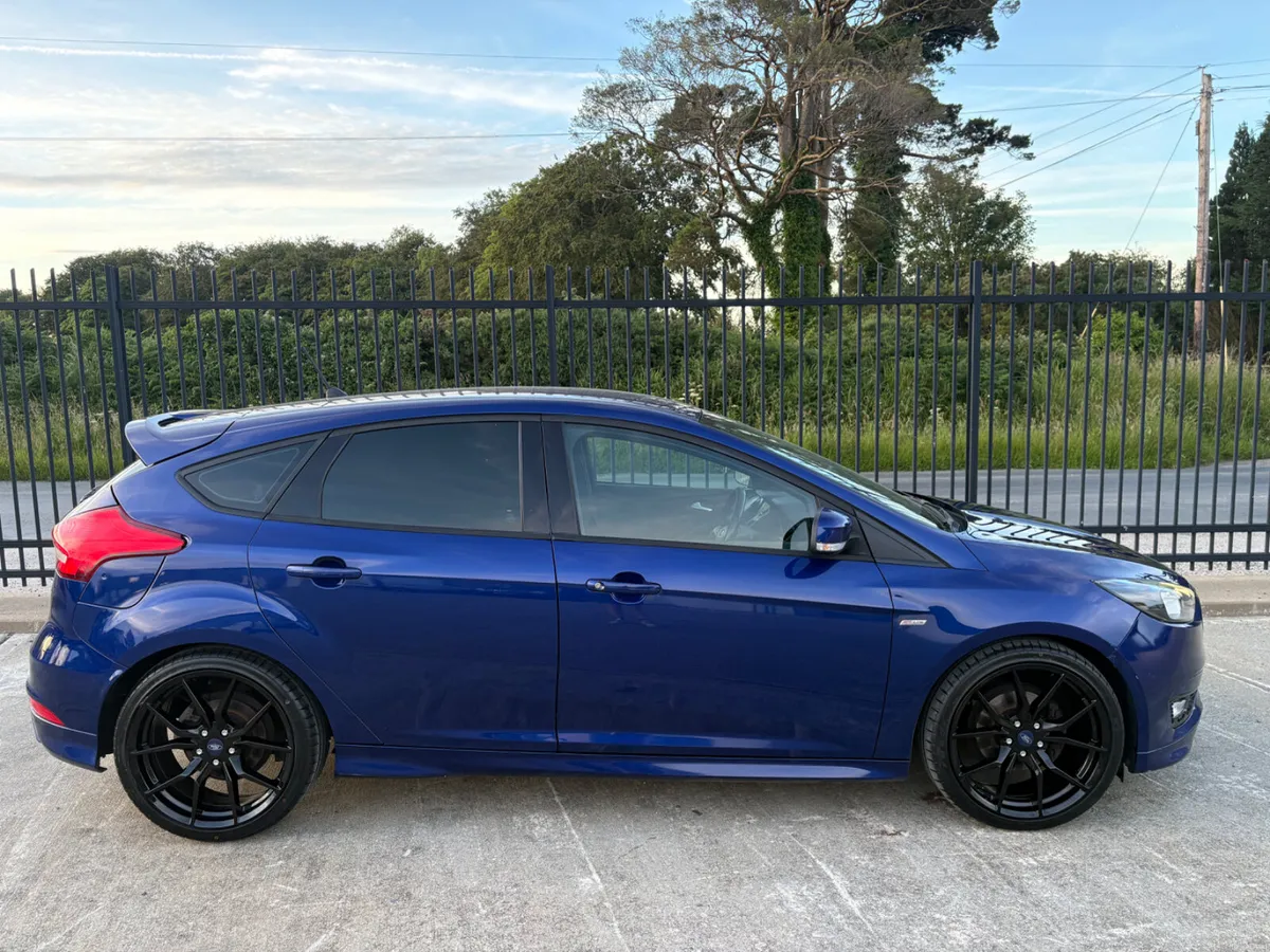 Ford Focus 1.5tdci St-Line - Image 3