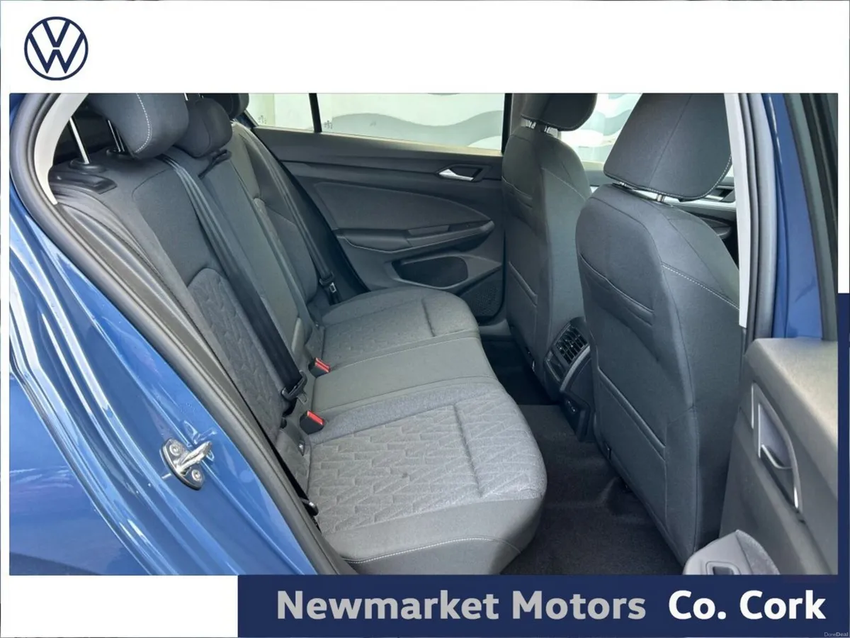 Volkswagen Golf EDITION 75 2.0TDI 116BHP 6 SPEED - Image 3