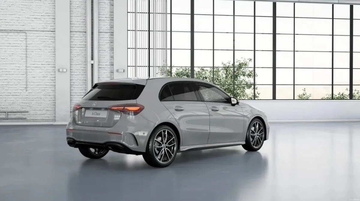 Mercedes-Benz A-Class A 180 AMG LINE EDITION - Image 4
