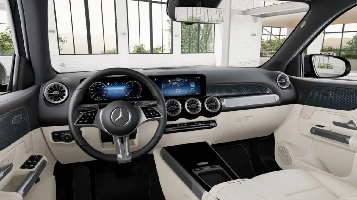 Mercedes-Benz GLB GLB 200 d RHD | Heated Seats, Re - Image 3