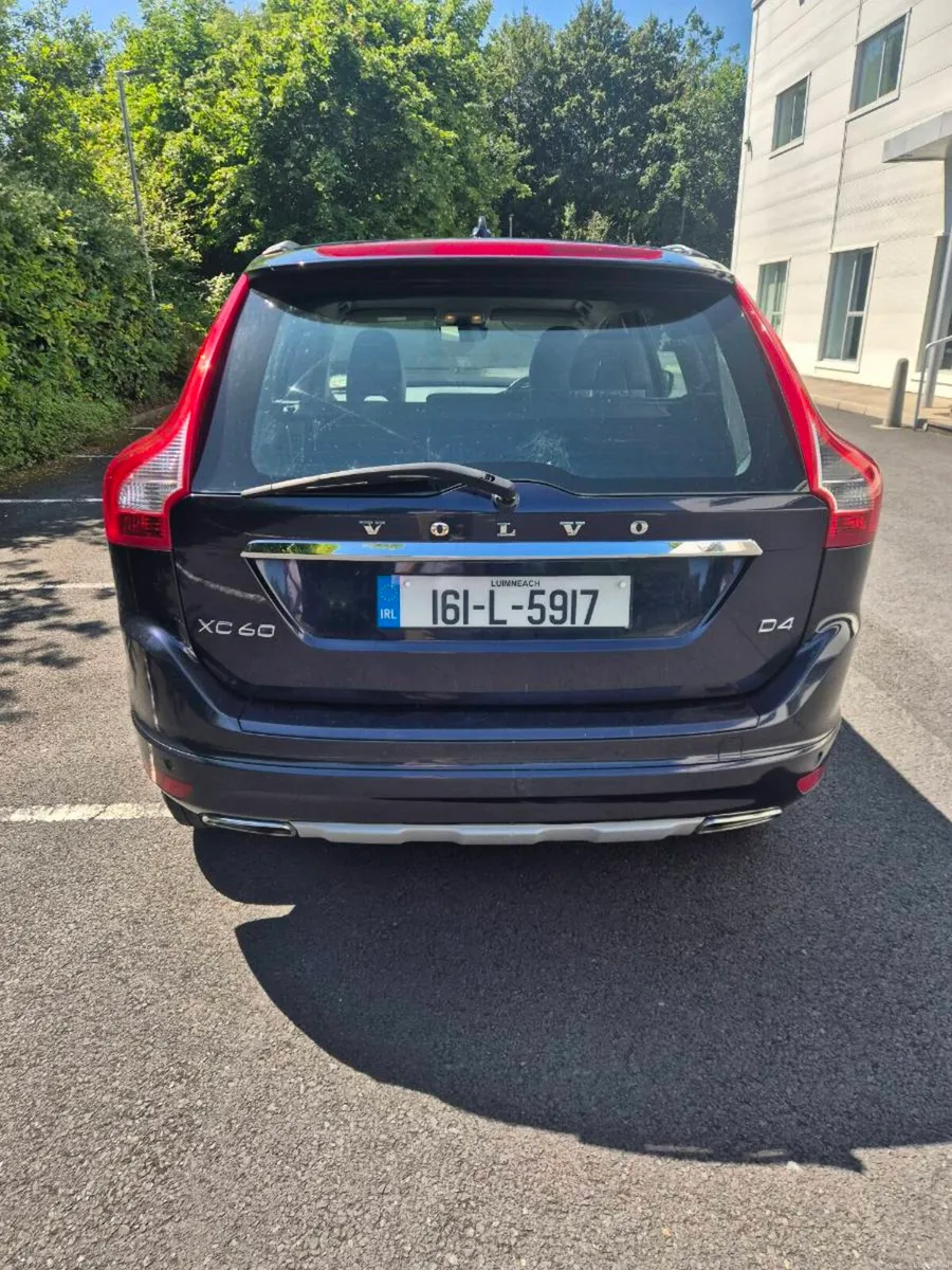 Car - Image 2
