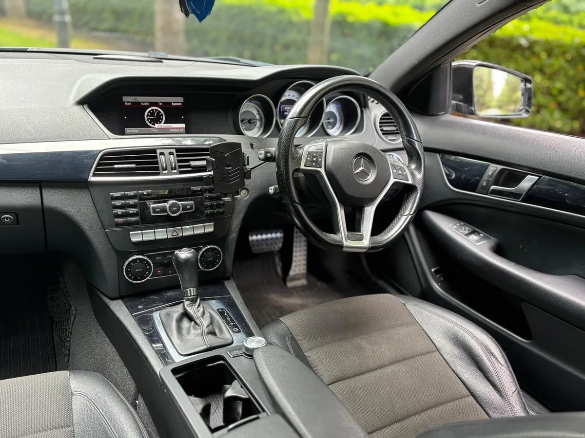 Mercedes c  class AMG automatic - Image 4