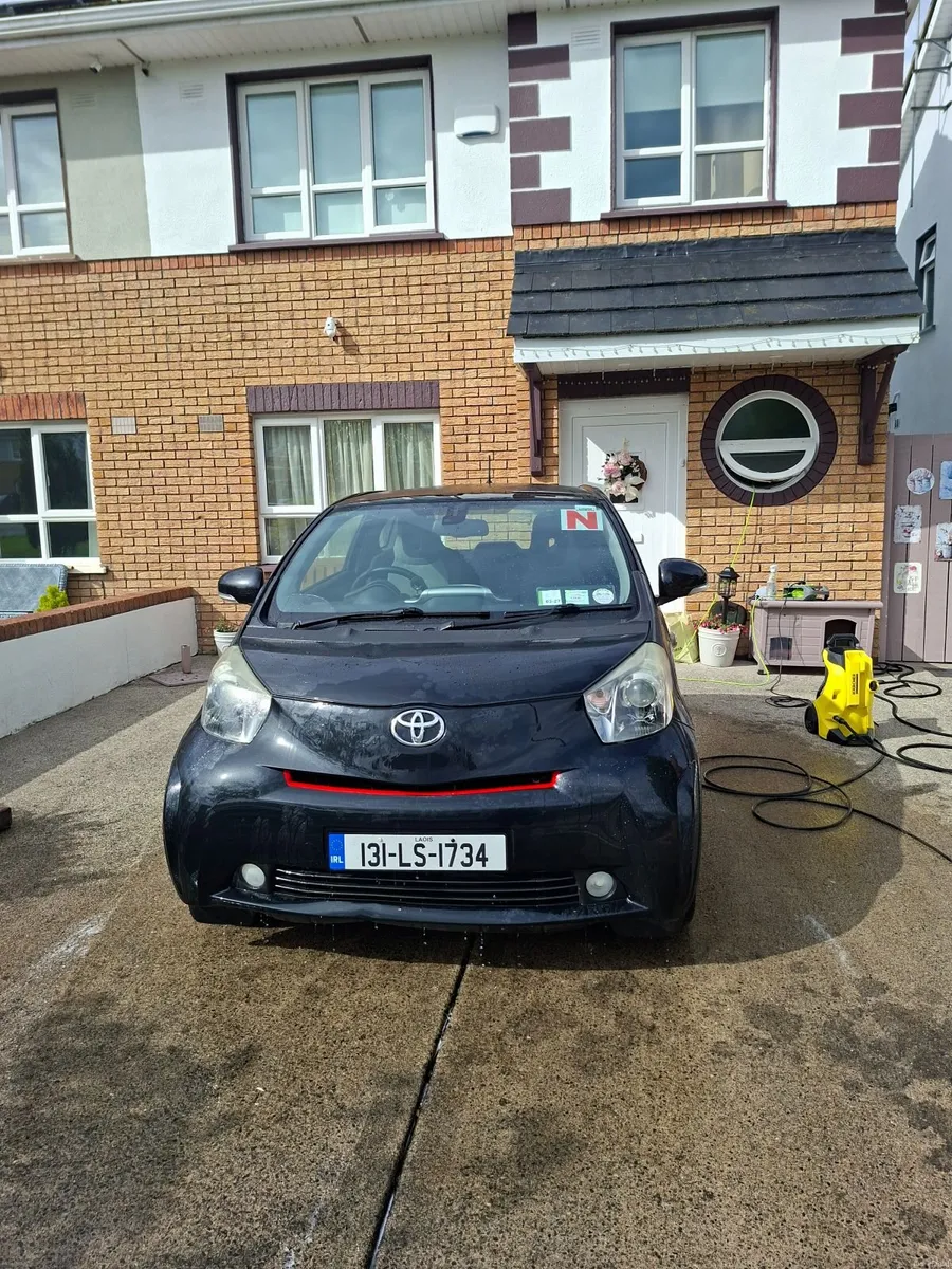 Toyota iQ 2013 - Image 1