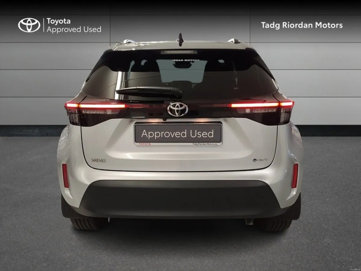 Toyota Yaris Cross LUNA SPORT BI - Image 4
