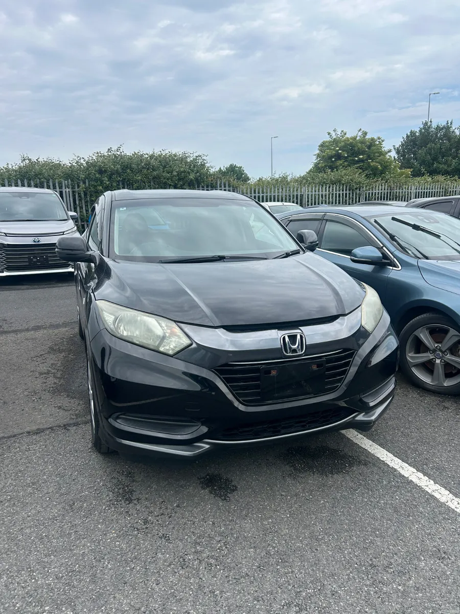 Honda Vezel - Image 1