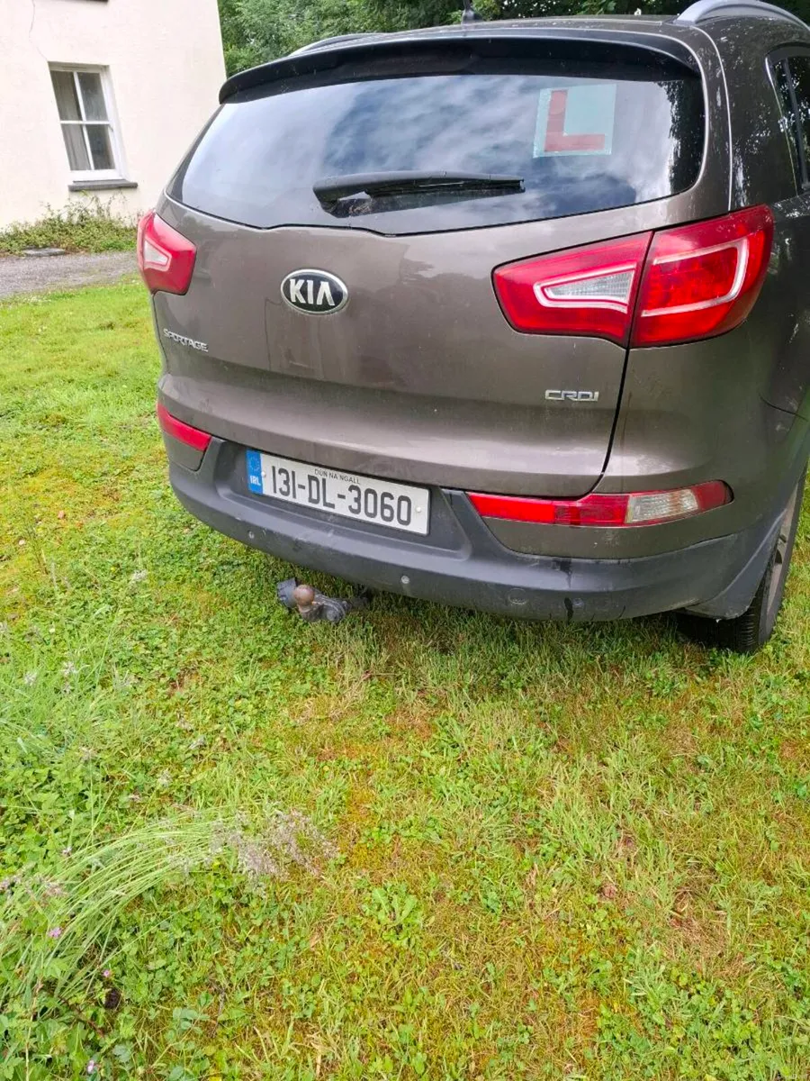 Car - Image 2