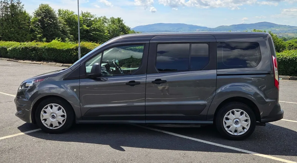 Ford, Tourneo Grand Connect  Drive From Wheelchair - Image 4