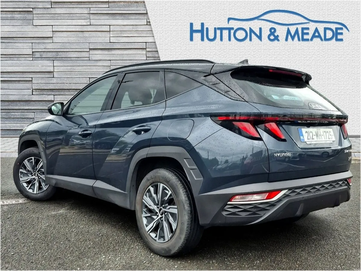 Hyundai Tucson Executive 2T HEV 1.6 Petrol 5dr - Image 3