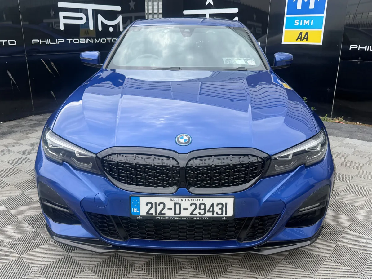BMW 330e M Sport Pro G20 288HP Auto - Image 4