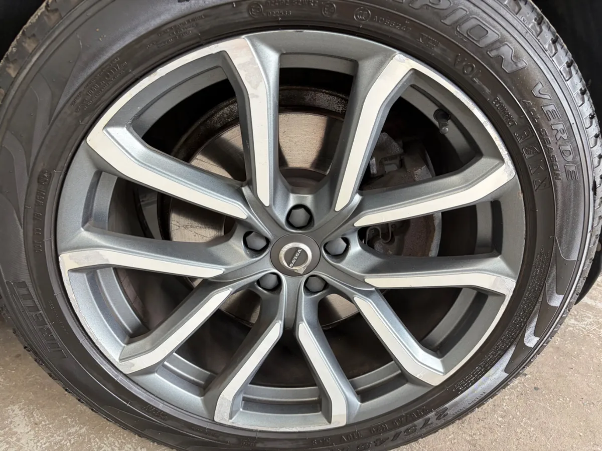 Volvo XC90 2018.   AWD.  INSCRIPTION GT - Image 4