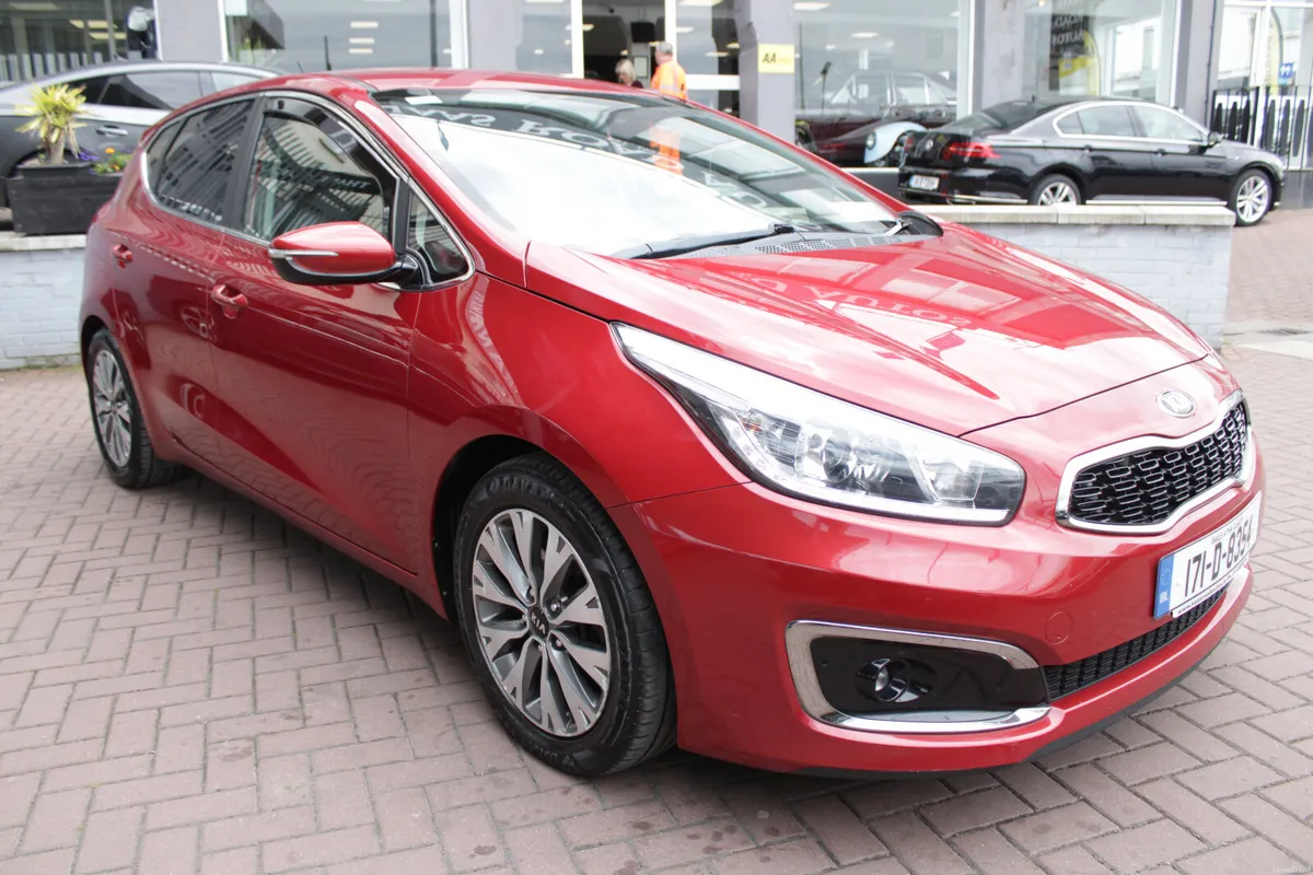 Kia Ceed 2017 - Image 2