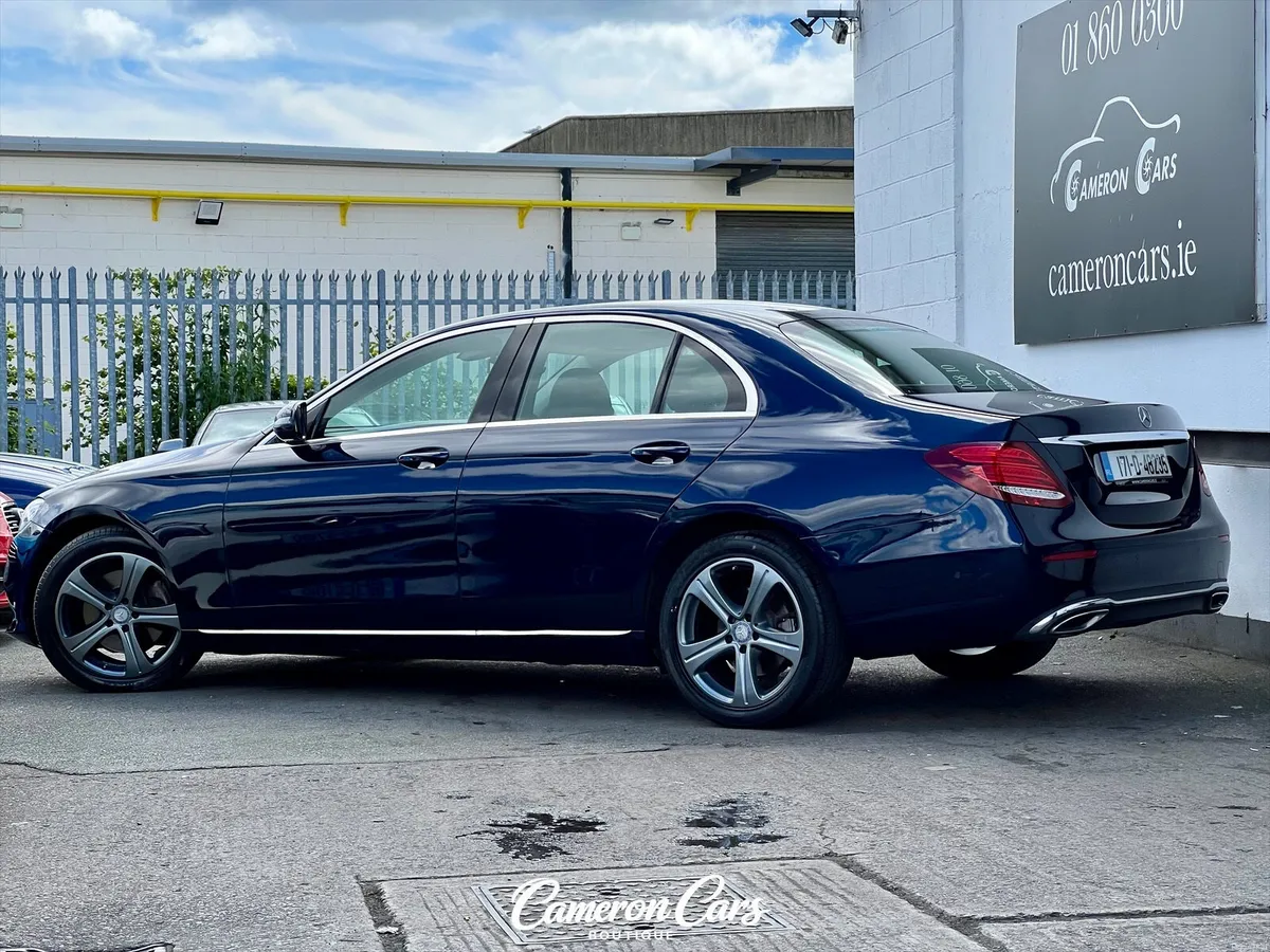 MERCEDES E200 AVANTGARDE LOW MILEAGE - Image 3