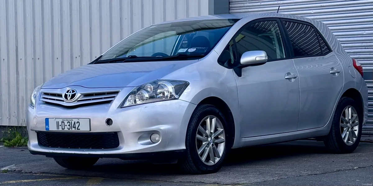 2011 Toyota Auris*FRESH NCT &SERVICE* - Image 3