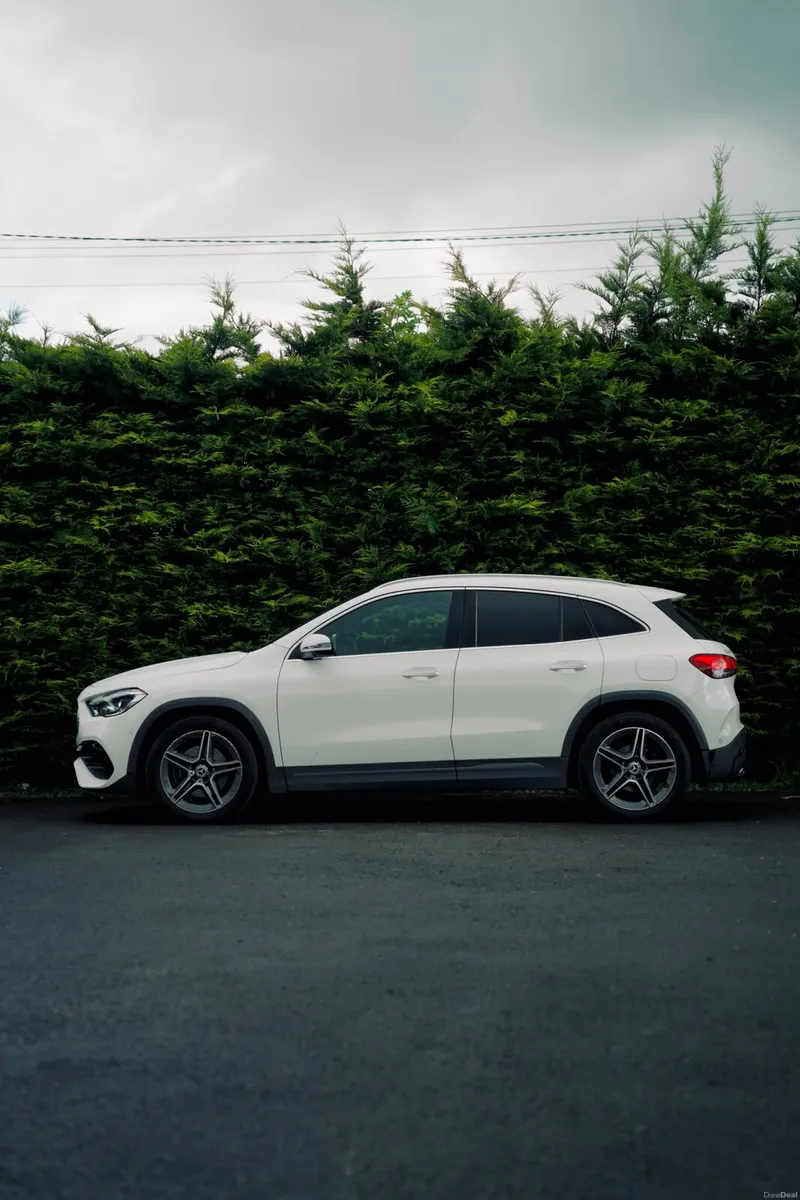 🌟 Mercedes-Benz GLA200d 4Matic AMG-Line 2020 🌟 - Image 2