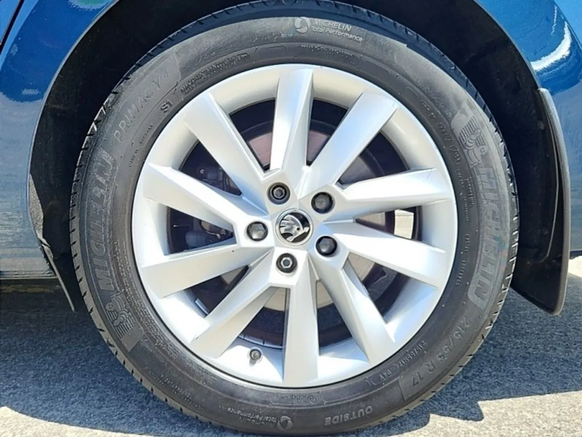 Skoda Superb Superb Ambition  2.0TDI 150HP DSG - Image 6