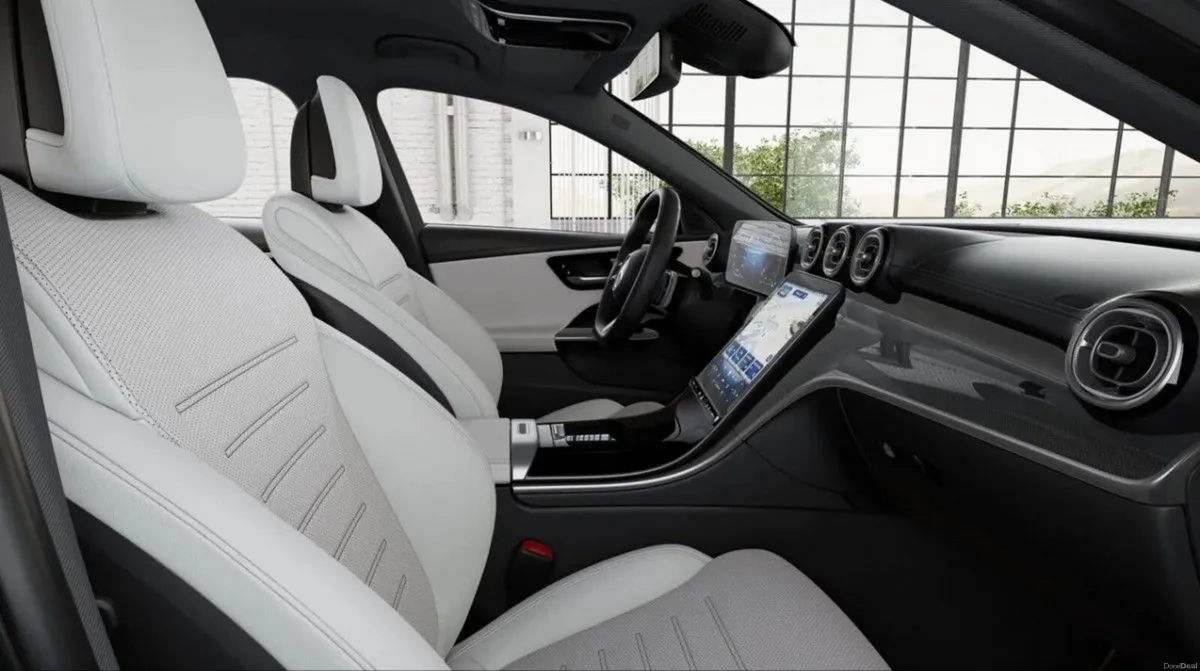 Mercedes-Benz C-Class C 200d AMG LINE PLUS EDITION - Image 5