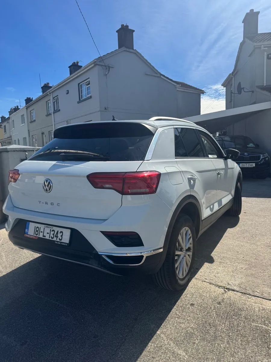 Volkswagen T-Roc - Image 5