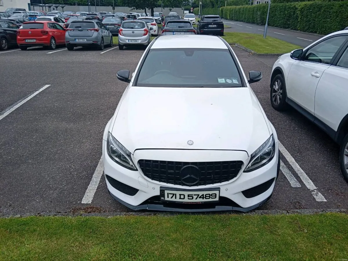 Car - Image 2