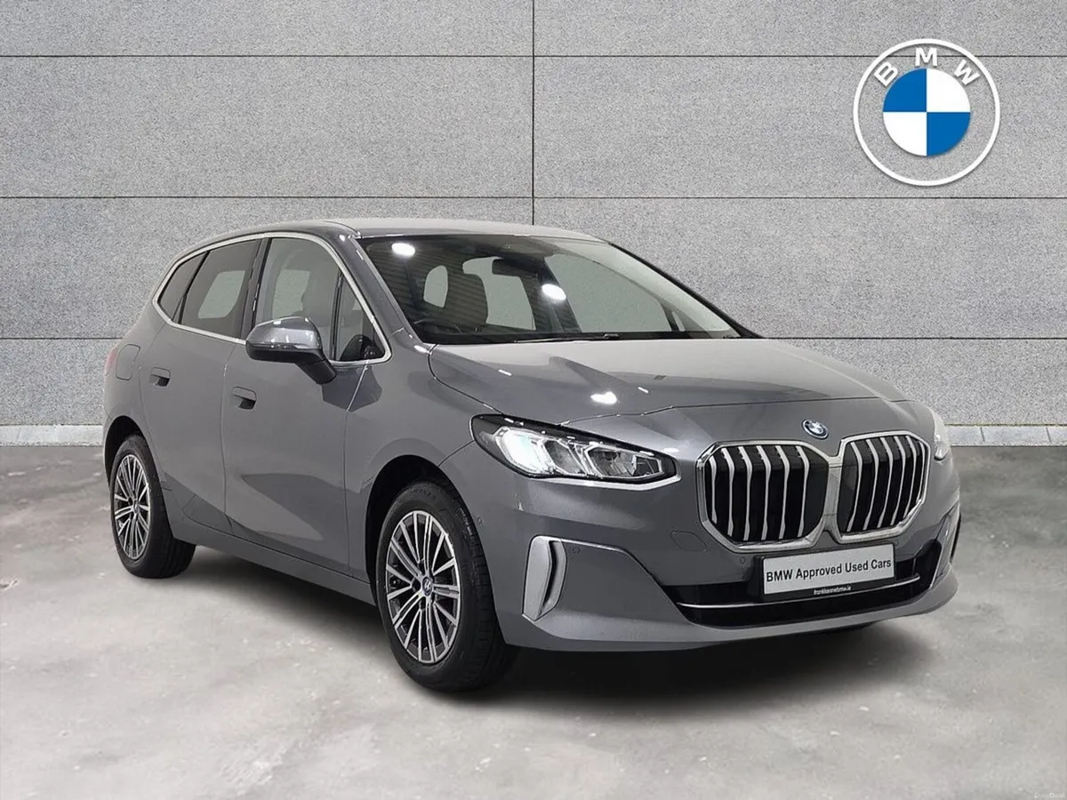 BMW 2-Series 225e Luxury Active Tourer - Image 1