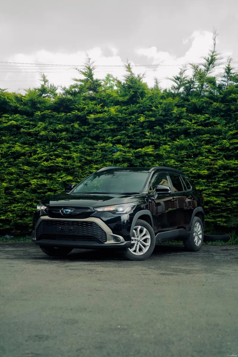 🌟 Toyota Corolla Cross 1.8 Hybrid 2023 🌟 - Image 1