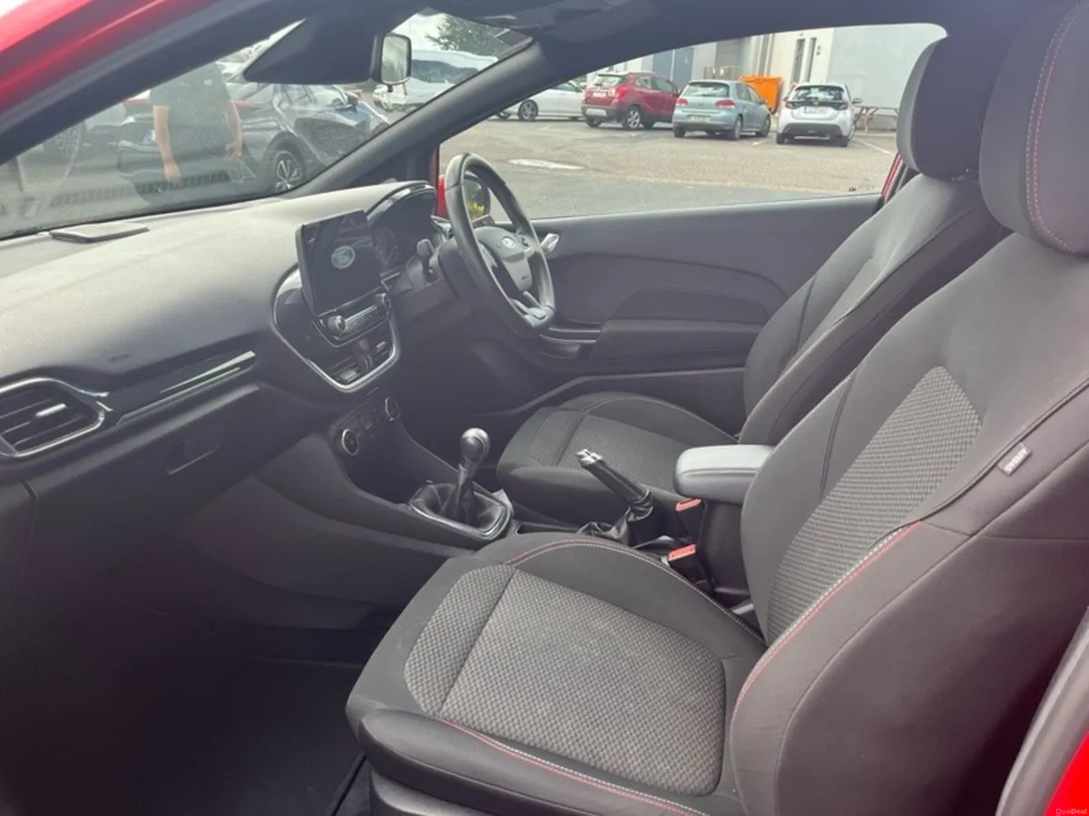Ford Fiesta ST-LINE 1.1 - Image 6