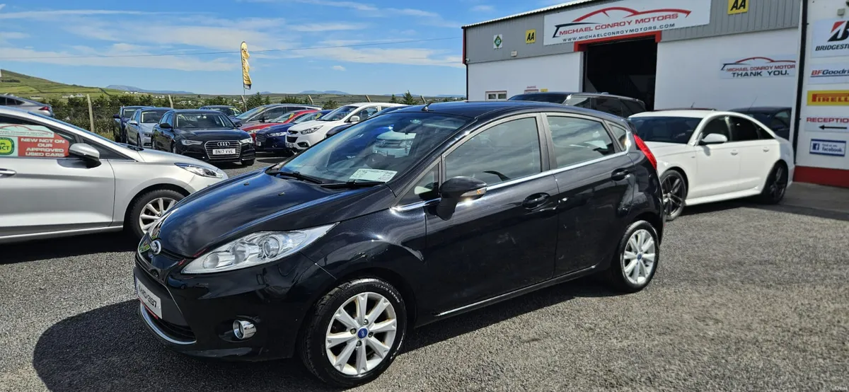 Ford Fiesta 2011 - Image 1