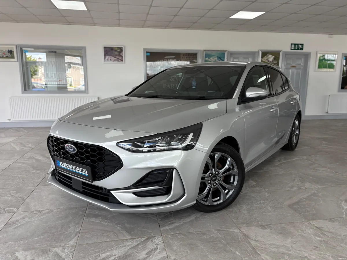 2024 Ford Focus ST-Line Showroom Condition - Image 2