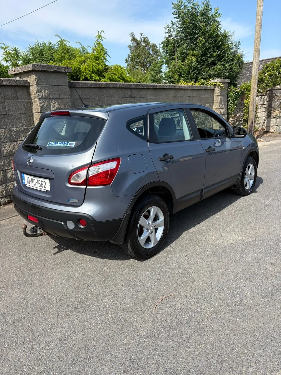 Nissan Qashqai NEW NCT LOW KM - Image 4