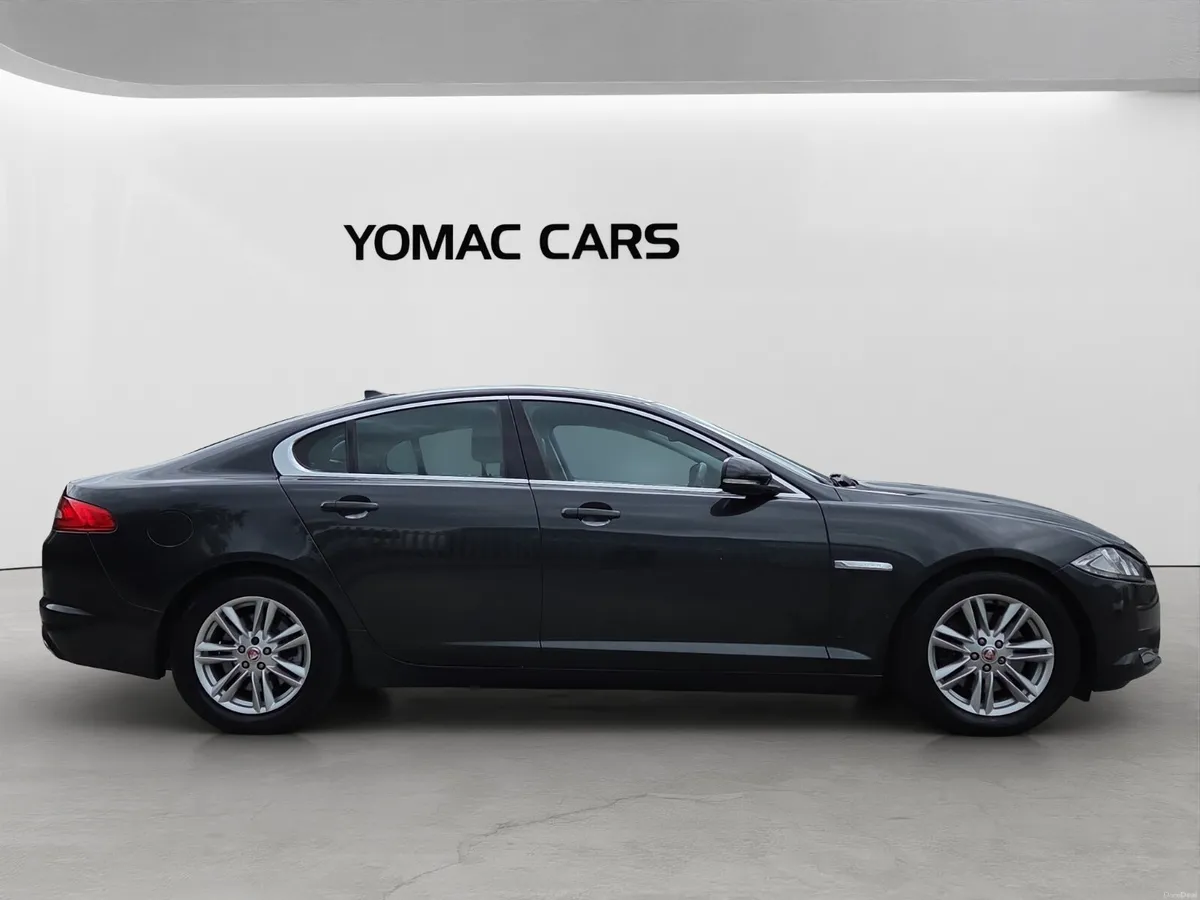 JAGUAR XF 2.2D AUTO LUXURY 200BHP - Image 3