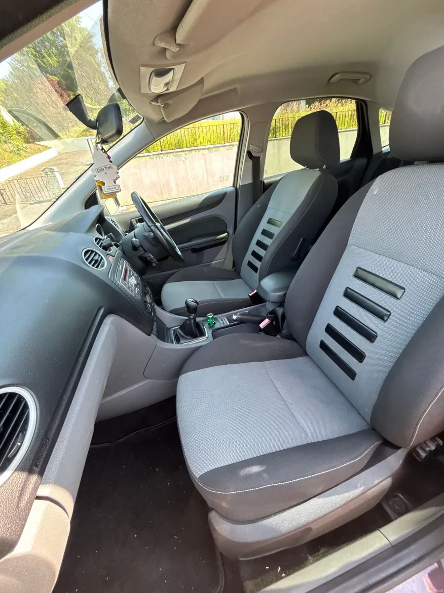 Ford Focus 1.8TDCI Zetec - Image 3