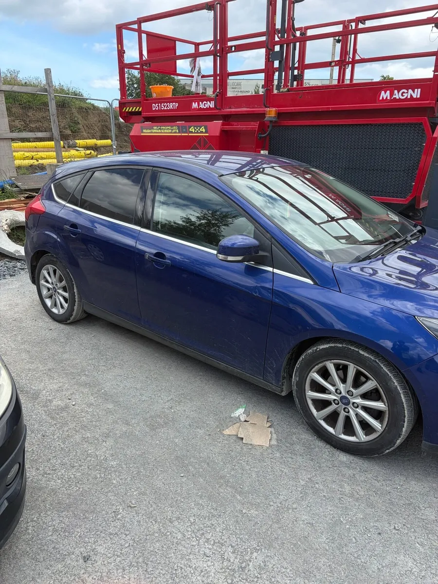 Ford focus - Image 2