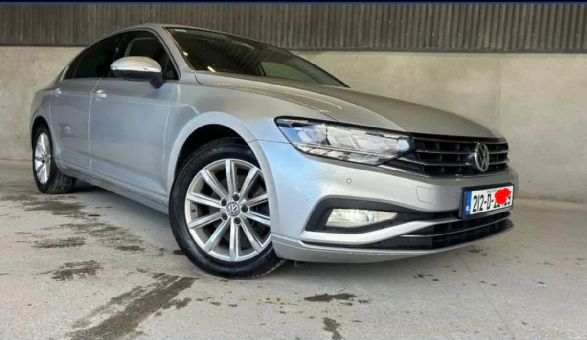 2021 (212) Volkswagen Passat - Image 1