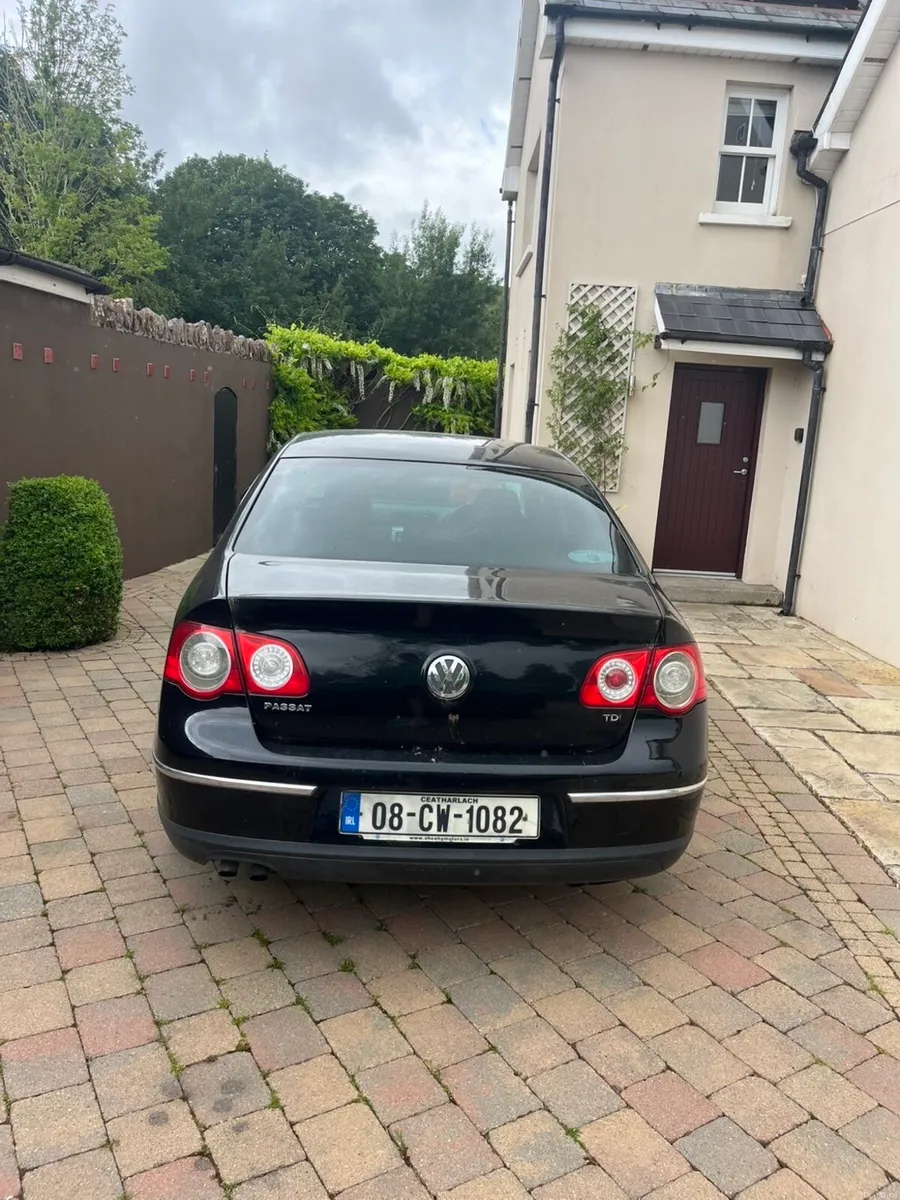 1.9 Wolkswagen Passat 2008 - Image 2