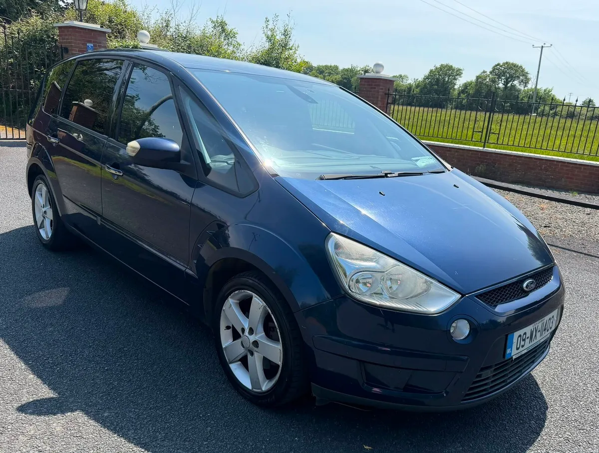 Ford S Max 7 Seater - Image 1