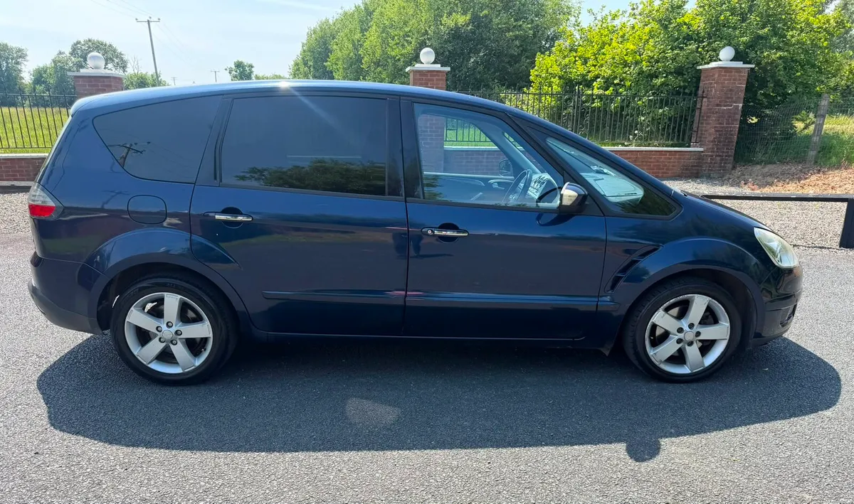 Ford S Max 7 Seater - Image 3