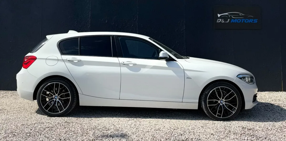 BMW 118D 2.0 Sport Automatic 2018 - Image 3
