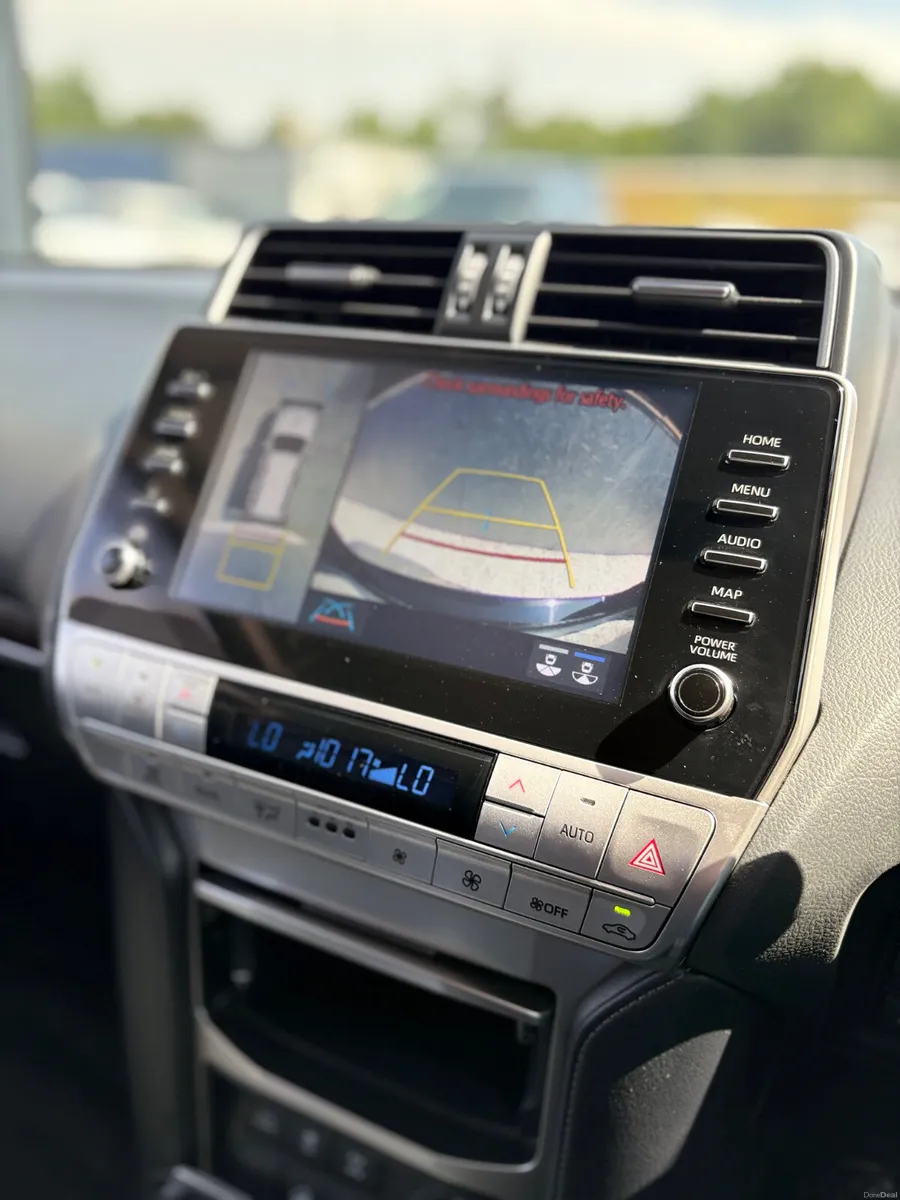 Toyota Landcruiser Prado 2.8 Automatic Passenger - Image 4