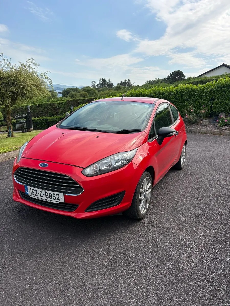 2015 Ford Fiesta 1.25 Argento - Image 1