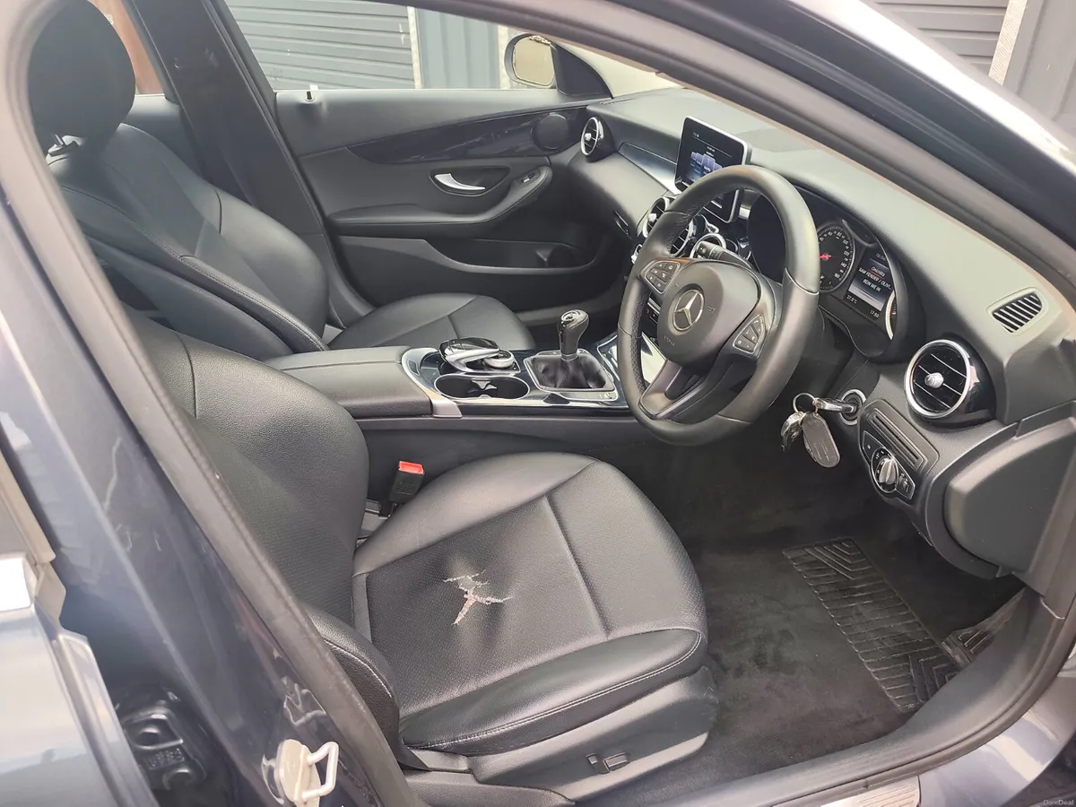 Mercedes-Benz C220 CDI  2014 - Image 3