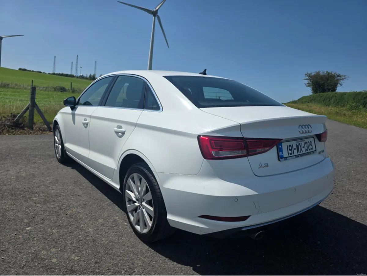 Audi A3 SAL 1.6 TDI 116HP SE 4DR 30 - Image 3