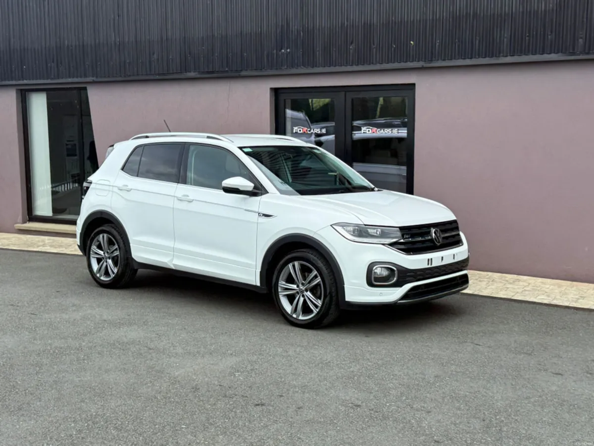 Volkswagen T-Cross R-LINE 1.0 TSI MANUAL 6SPEED FW - Image 4