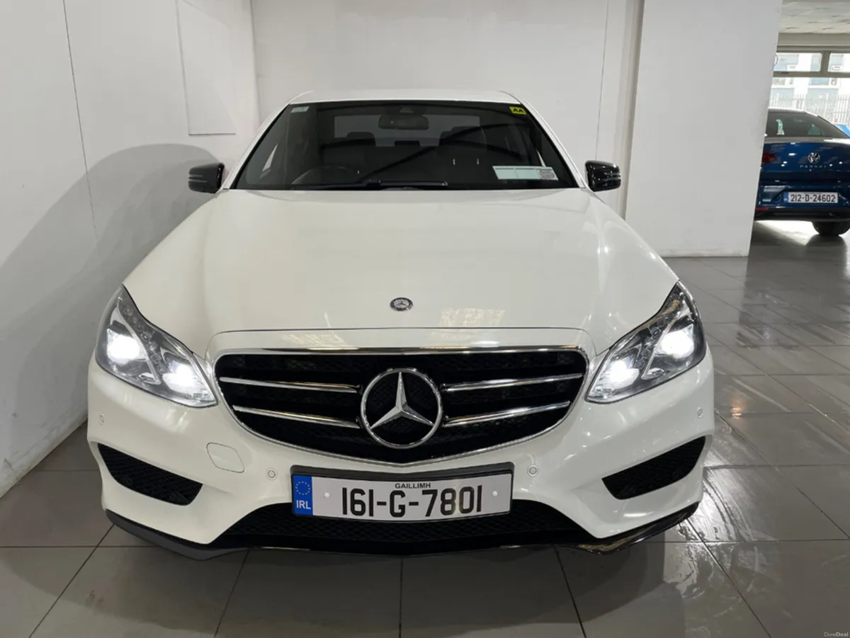Mercedes-Benz E-Class E SERIES BLUETEC AMG NIGHT E - Image 2