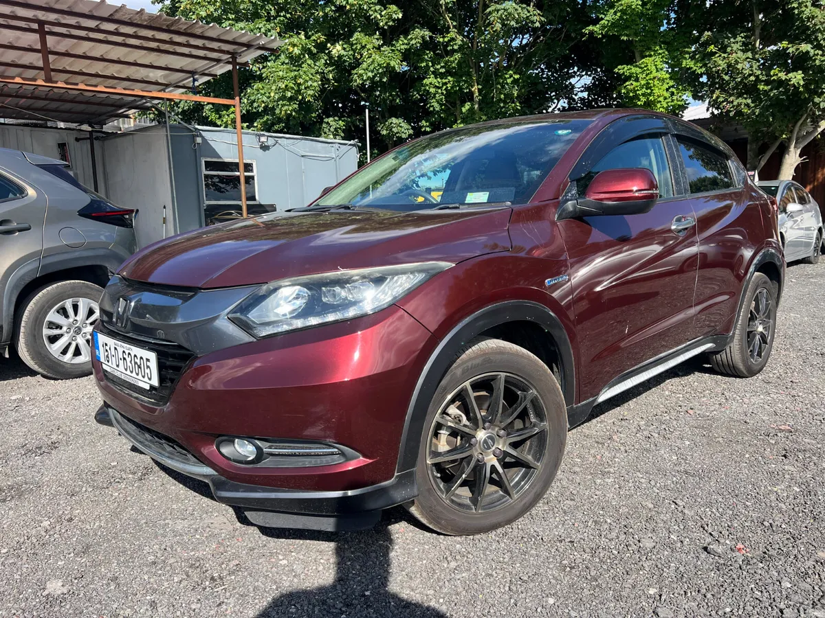 Honda Vezel 2015 1.5 Hybrid Auto - Image 3