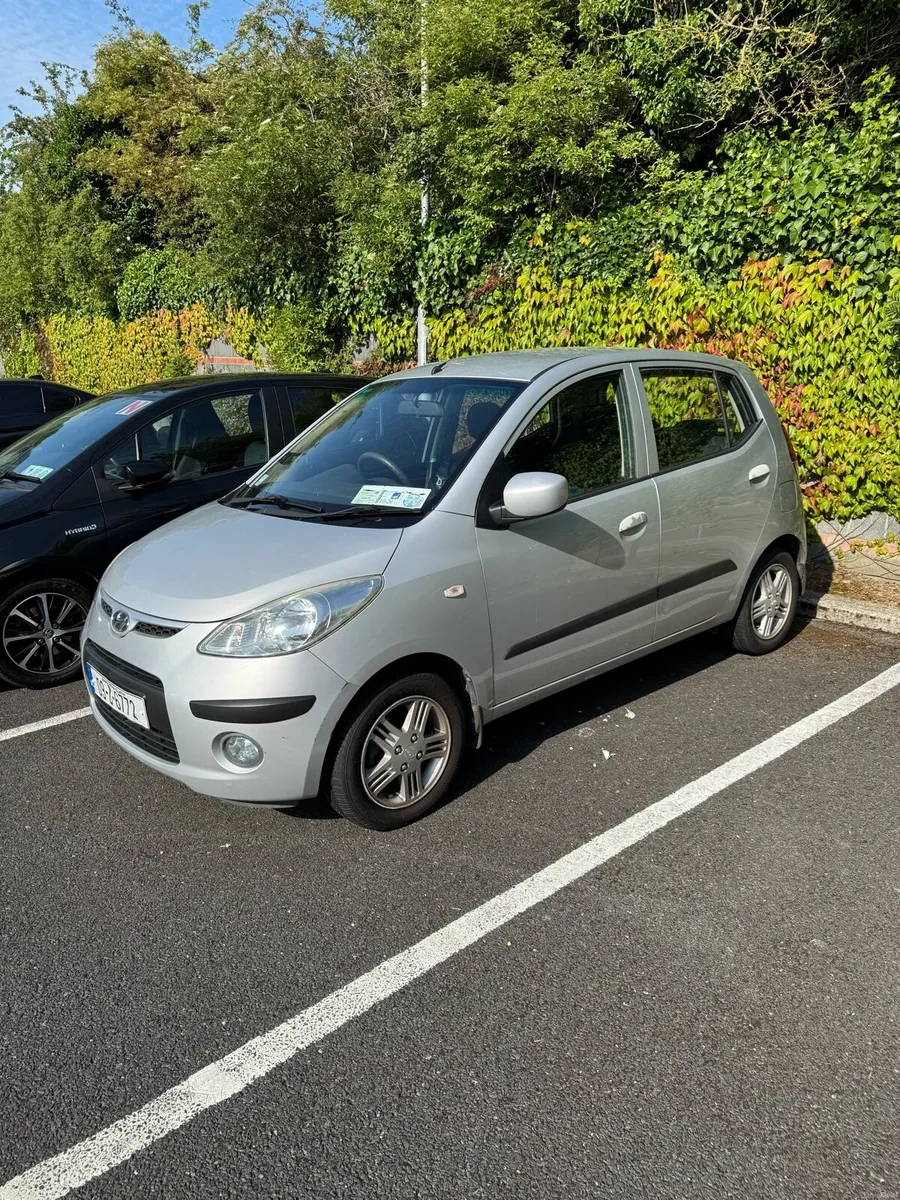 Hyundai i10 Automatic 2009 - Image 1