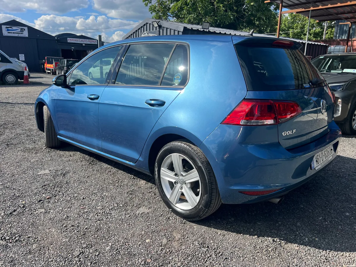Volkswagen Golf AUTOMATIC - Image 5
