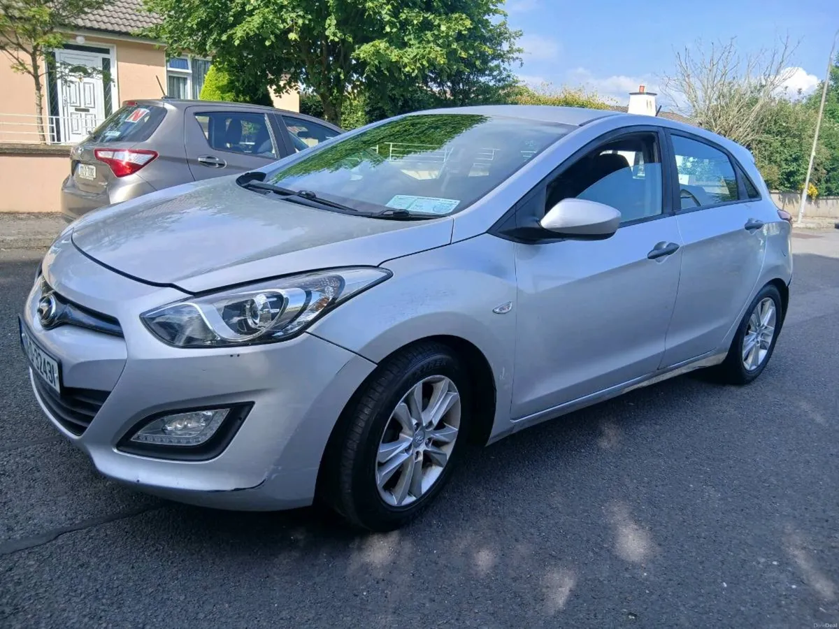 HYUNDIA i30 (131) 1.6 DIESEL NCT 29/12/26 - Image 2