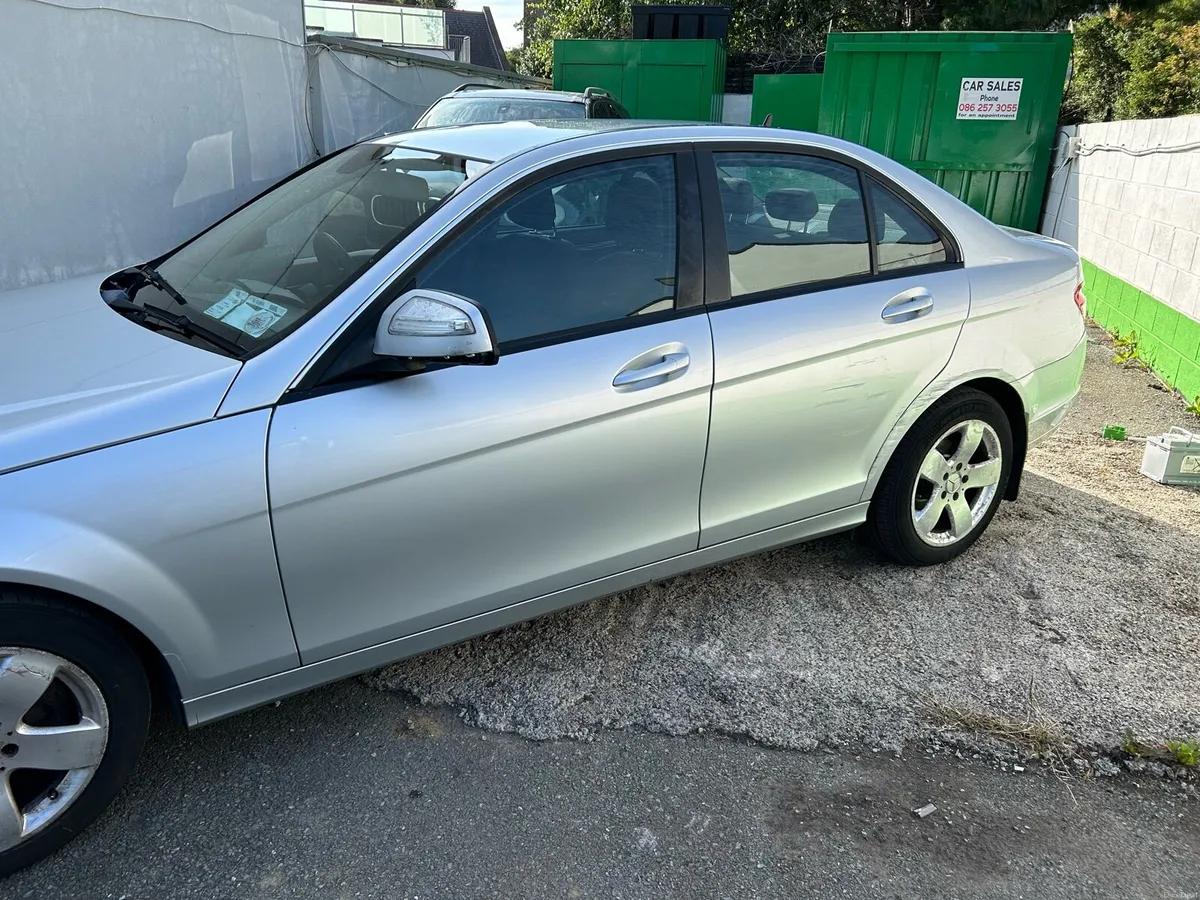 Mercedes C 220 Diesel - Image 2